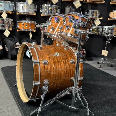 ~WOW!~ DW Collectors Series SSC Maple 4-Piece 10/12/16/22 Drum Kit Set w/ Matching Snare Drum in Bronze Oyster FinishPly with Chrome Hardware image 3