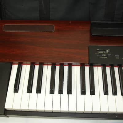 Yamaha P-120 88-key Digital Piano Keyboard w/ Accessories image 5