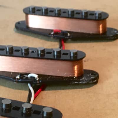 Vintage 2000s Fender Highway One HOT Strat Guitar Pickups 11.61 B 12.2 M 11.65 N Rare! image 3
