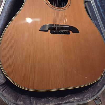 Alvarez Yairi DY-62C Acoustic Electric Cedar & Burled mahogany