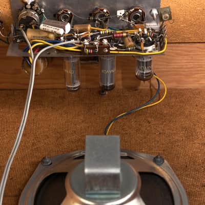 Dynavox Model 102 Tube Amplifier Black with Black White Swirl Grillcloth image 8
