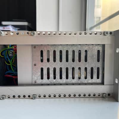 Vintage studio amplifiers LAWO and Delta in 19" rack image 11
