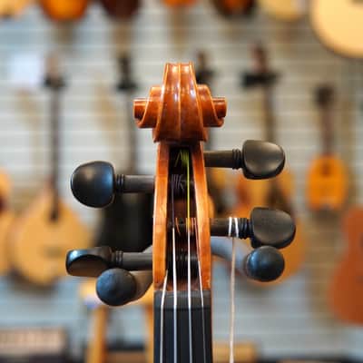 Maple Leaf Strings Model 140 Apprentice 4/4 Violin Outfit w/Bow, Hard Case image 7