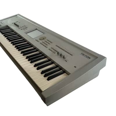 Korg Triton 61 Key *Expert Tested*Guaranteed* image 6