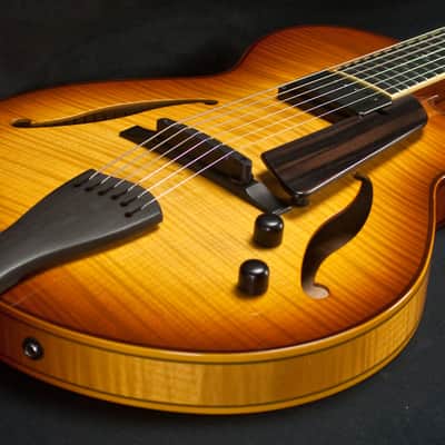 Sadowsky SS-15 Archtop Electric Guitar - Used image 8