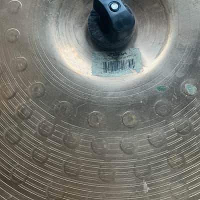 Zildjian 14” ZBT Plus Medium Hi-Hat Bottom image 10