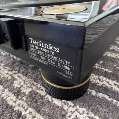 Technics SL-1200LTD Gold Limited Edition Direct Drive Turntable No 2856 image 14