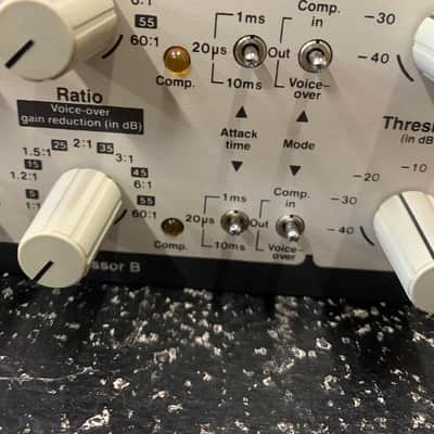 Valley People 610 Dual Channel Stereo Compressor Expander image 5
