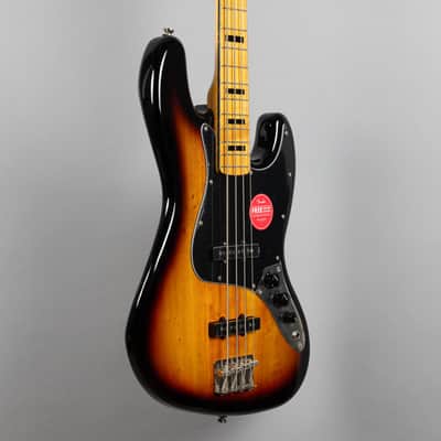 Squier Classic Vibe '70s Jazz Bass in 3-Color Sunburst image 4