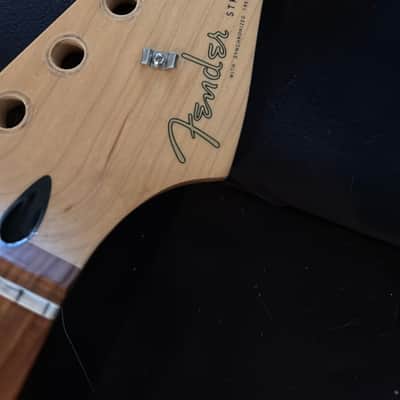 2017 Fender Special Edition Strat Stratocaster Neck Refret 9.5" Radius image 1