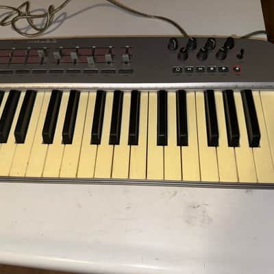 M-Audio Oxygen 49 MKI MIDI Keyboard Controller 2006 - 2009 - Silver image 3