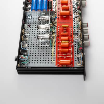 D'Errico Custom VK-R2 preamp (Alembic F2B) STEREO - point to point image 12
