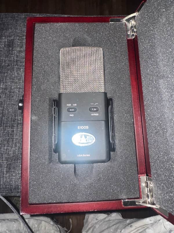 CAD E100S Equitek Large Diaphragm Supercardioid Condenser Microphone 2010s - Black image 1