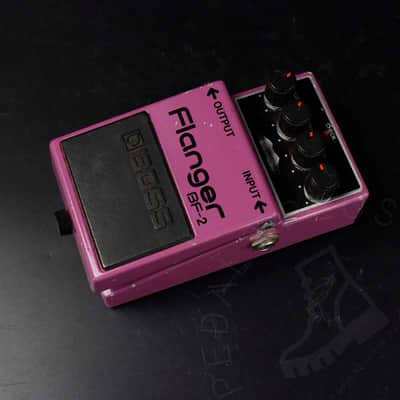 Boss BF-2 Flanger (Black Label) 1982 Made in Japan w/ original box image 3
