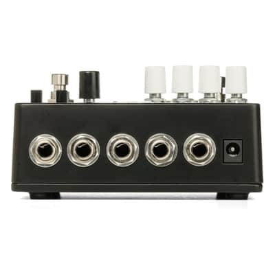 Electro Harmonix OCEANS 12 - Dual Stereo Reverb Effect Pedal image 5