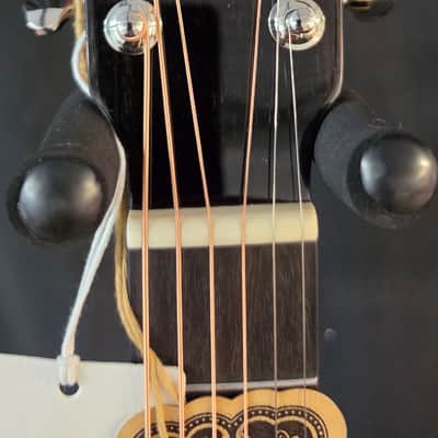 Alvarez LD70e Laureate Series Dreadnought Acoustic-Electric Guitar Regular Natural image 4