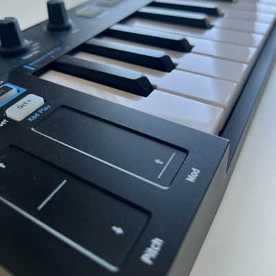 Arturia KeyStep 32-Key MIDI Controller 2019 - 2025 - Black