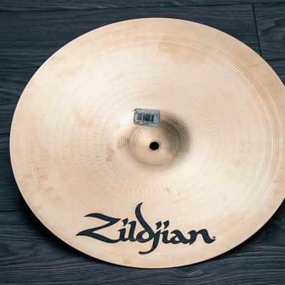 Zildjian 16" Avedis Medium Thin Crash (Mint) image 2