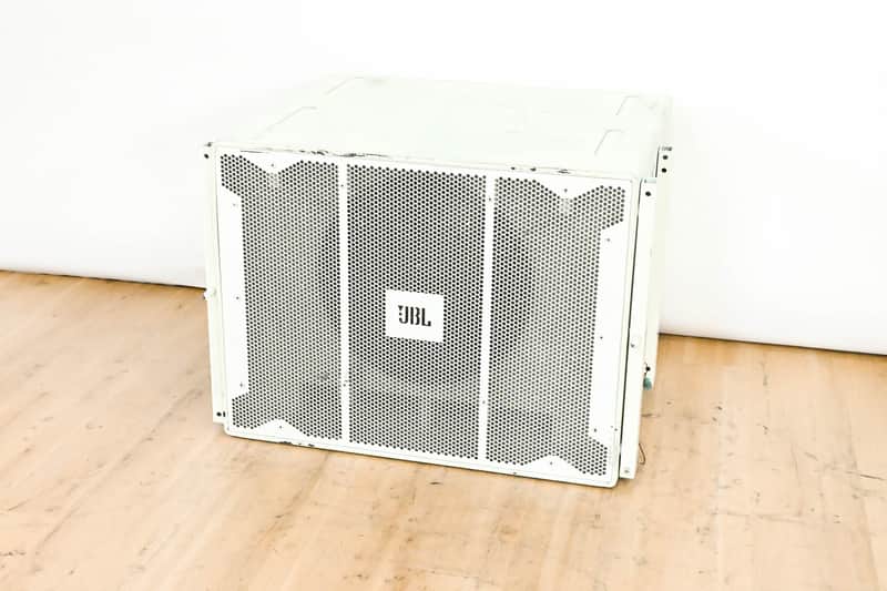 JBL VT4881 Compact Arrayable 18" Subwoofer CG0144X *ASK FOR SHIPPING* image 1