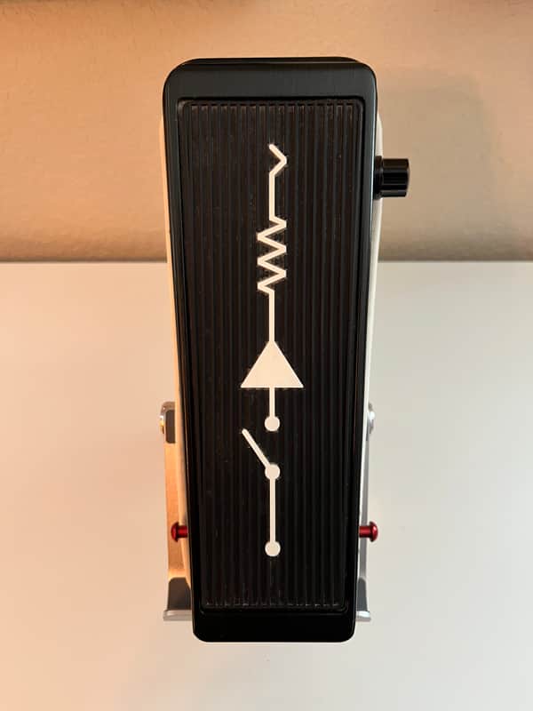Dunlop MC404 CAE Custom Audio Electronics Wah - Black image 1