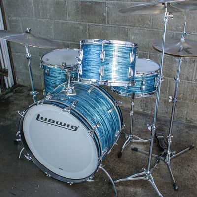 Ludwig 1977–78 Ludwig 4-Piece Drum Kit – Turquoise Oyster Rewrap – 6-Ply Maple – Netflix “Ginny & Georgia” image 6