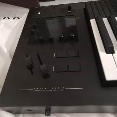 Expressive E Osmose 49-Key 24-Voice Polyphonic Synthesizer 2022 - Present - Black image 3
