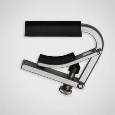Shubb L9 Lite Capo for Ukulele, Aluminium, 1 ⅝" Wide and Flat image 3