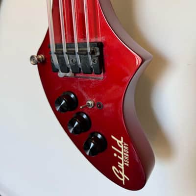 Guild Ashbory Bass 1980's - Red image 1