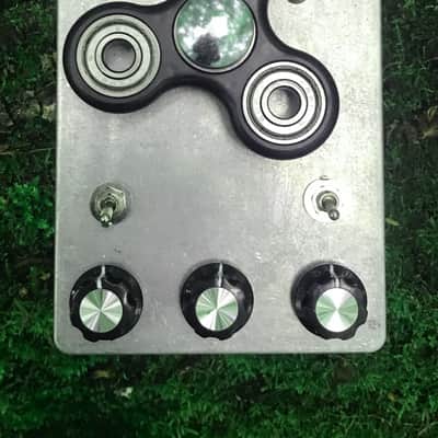 Fidget Spinner Synth - Drone Noise Synthesizer image 4