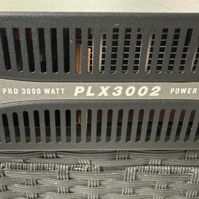 QSC PLX3002 900W 2-Channel Power Amplifier image 4