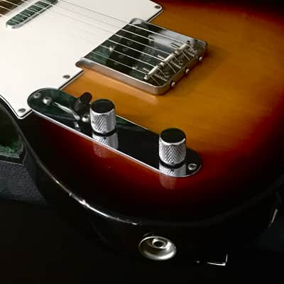 LEFTY! Vintage Fender Japan Custom Edition Tele Nitrocellulose Lacquer Sunburst Telecaster Collectors HSC 1 of 1! image 7