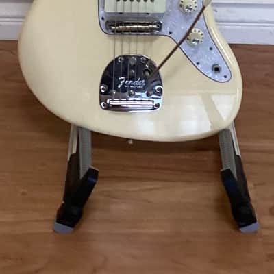 Fender American Professional Jazzmaster White with Maple Fretboardwith Rhythm Circuit, Lindy Fralin Noiseless Pickups and Hardshell Case 2017 image 5