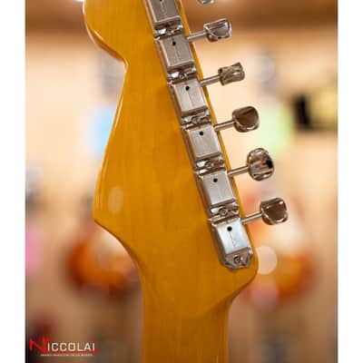 FENDER American Vintage II 1965 Stratocaster, Round-Lam Rosewood Fingerboard, Candy Apple Red image 22
