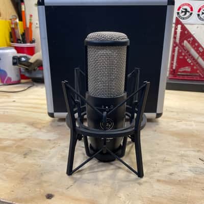 AKG P420 Condensor Microphone 2020s image 2