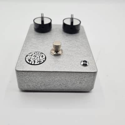 The Zero Fret Earth Sound Research Graphic Fuzz Clone image 6