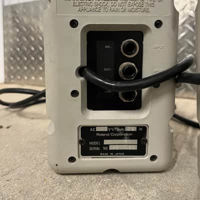 Roland MA-12C Stereo Micro Monitor Pair image 4