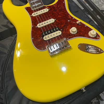 Partscaster 70s block inlay 2025 - Yellow image 2