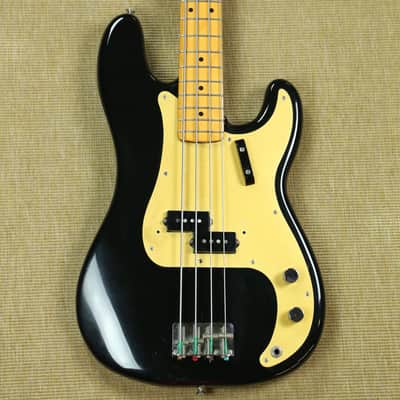 Fender '57 American Vintage Reissue Precision Bass - 1988 AVRI - Fullerton - Black over Surf Green image 3
