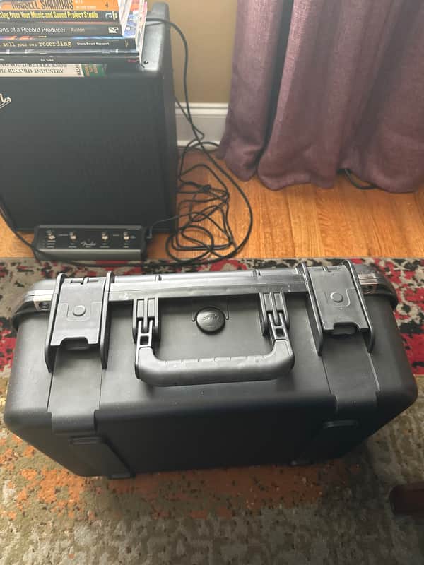 SKB hardshell protective case for the Akai MPC Live II image 1