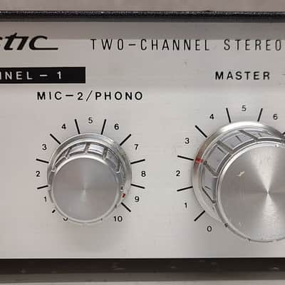 Vintage Realistic Model 33-1057 Two Channel Stereo Mic Mixer image 2