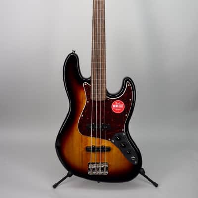Squier Classic Vibe '60s Jazz Bass  Fretless 3-Color Sunburst image 2