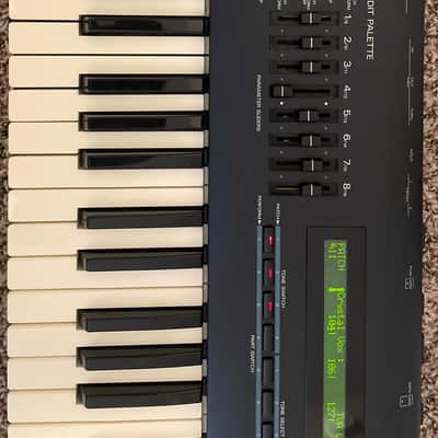 Roland JV-90 76-Key Expandable Synthesizer 1993 - 1996 - Black