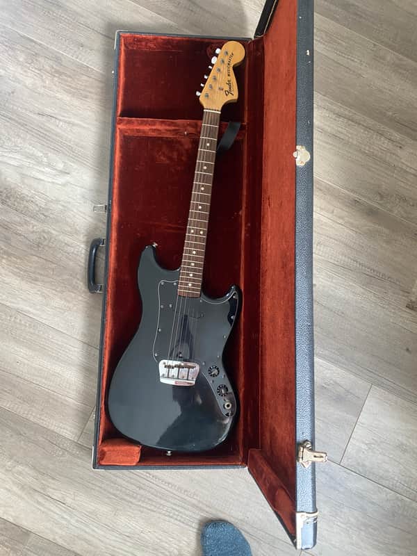 Fender Musicmaster with Rosewood Fretboard 1978 - Black