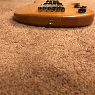 Yamaha BB405 5-String 2004 Natural image 5