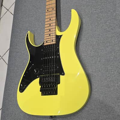 Mayones Regius 6 MM 2015 Misha Mansoor Sig | Reverb Czechia