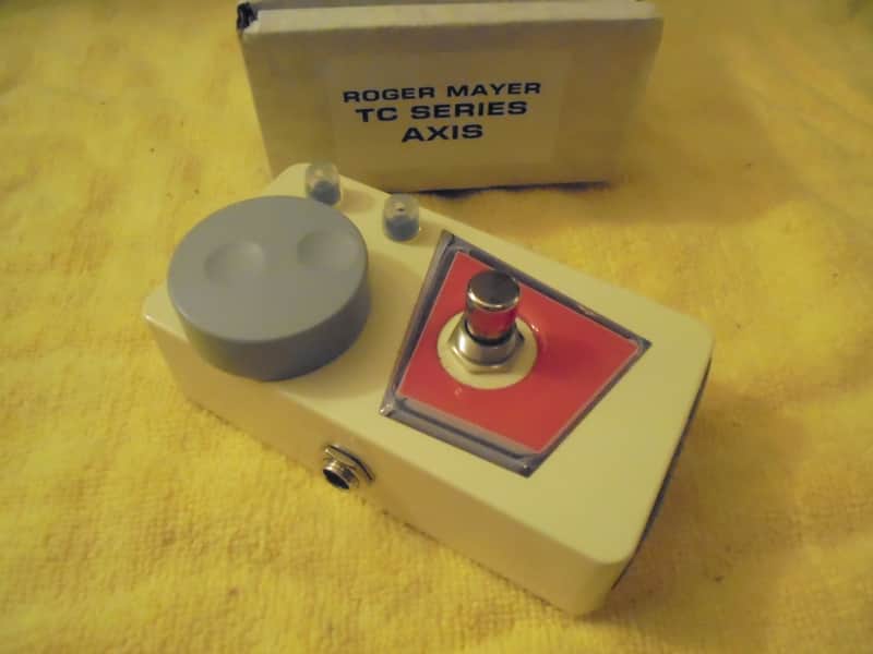 Roger Mayer TC Axis Fuzz | Reverb
