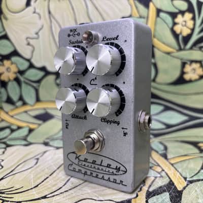 Keeley C4 4-Knob Compressor | Reverb