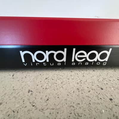 Nord Lead 49-Key 4-Voice Polyphonic Synthesizer 1995 - 1997 - Red image 11