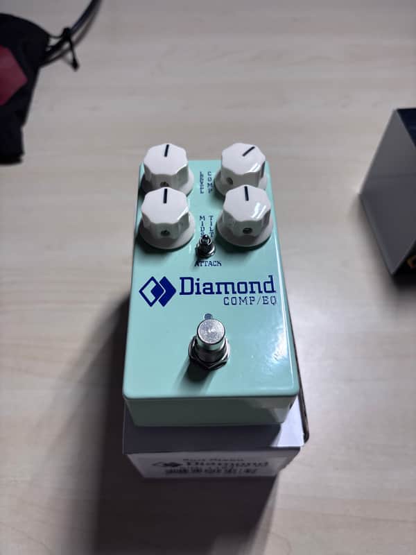 Diamond Comp / EQ