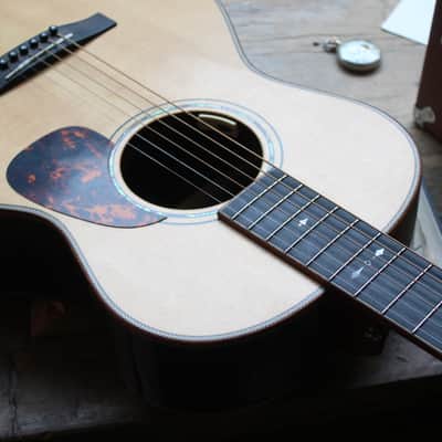 FURCH "Vintage 3 OOM SR 12 Fret with LR Baggs Anthem SL" HARDCASE image 2